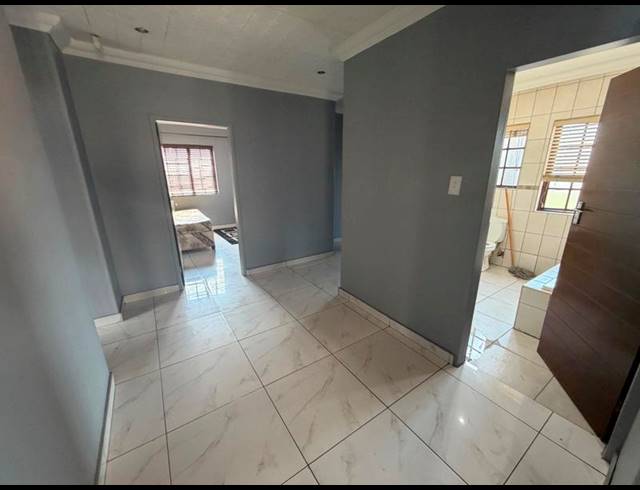 4 BEDROOM HOUSE FOR SALE IN AERORAND